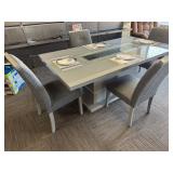 Dining room set