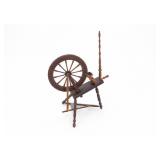 Antique Colonial Spinning wheel
