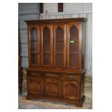 DeerPath Dining Room Suite