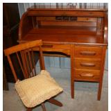 Student desk w/chair