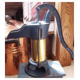 Vintage pump from Bluebird.