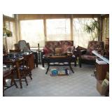 Four piece sunroom or patio set in great condition!