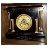 Mantle clock