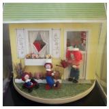 Unique spinning diorama