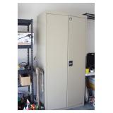 Double door storage cabinet