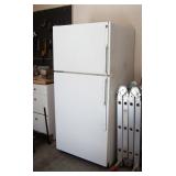 Nice, clean GE fridge for smaller space or garage