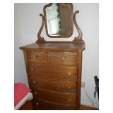 OAK CHEST