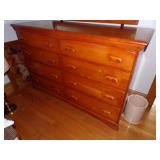 MAPLE DOUBLE DRESSER