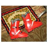 SKI BOOTS
