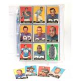 Complete set of Topps 1961 football cards
