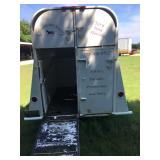 Horse trailer w/dressing
