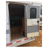 2002 Silver Star 4 horse living quarters 