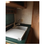 2002 Silver Star 4 horse living quarters 