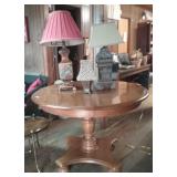 Table & lamps 