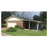 Enclosed garage & Patio
