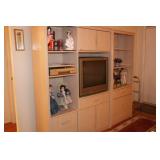 ENTERTAINMENT CENTER