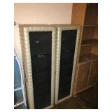 Kustom Speakers