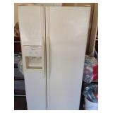 Whirlpool Refrigerator 