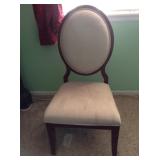 4 Dinning Room Chairs 
