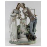 Lot 35: Lladro Figure "Romeo and Juliet" 