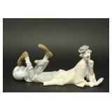 Lot 38: Lladro Clown with Ball 