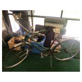 Vintage Schwinn 3-speed strand cruiser bike