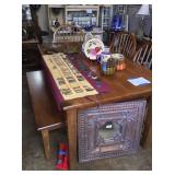 Beautiful table w/4 chairs & bench