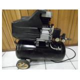 Working 4 Gallon Air Compressor 