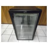 Working Fogel 8 cu ft Beverage Cooler - current bid $35