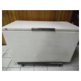Working Signature Deluxe Chest Freezer - current bid $15