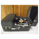 Vintage 1958 V-M Portable Record Player 557 - current bid $10