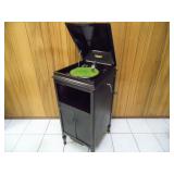 Vintage 1919 Silvertone Phonograph - current bid $20