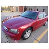 2007 Dodge Charger SE 3.5L - Runs - current bid $700