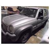 2002 Jeep Liberty SUV - current bid $800