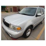 1998 Lincoln Navigator - runs - current bid $425