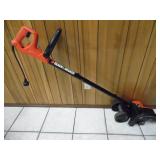 Working Black & Decker Electric Edger - current bid $10