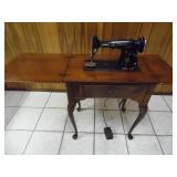 Vintage 1940s Singer Sewing Machine - current bid $15