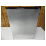 Working Haier Table Top Refrigerator - current bid $10
