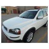2007 Volvo XC90 3.2 - Runs - current bid $1550