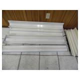 GROUP OF (4) LIGHT FIXTURES - current bid $10