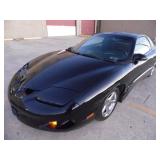 2002 Pontiac Firebird - Runs -current bid $550