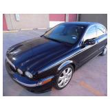 2005 Jaguar X-Type 3.0 - Runs - Current bid $1350