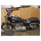 2009 Harley Davidson Dyna Superglide FXD Motorcycle - current bid $1550