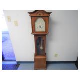 Working Seth Thomas Grandmother Clock - current bid $15