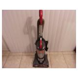 Working Dirt Devil Endura Max Vacuum - current bid $10