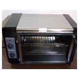 Working Cadco Commercial Table Top Oven - current bid $15