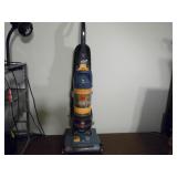 Working Hoover Elite Rewind Vacuum - current bid $10