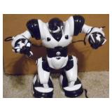 Wowwee Robosapien X Multifunctional Robot - current bid $10