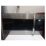 Frigidaire Over the Counter Microwave Works