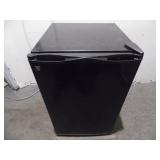 GE Compact Refrigeratore Works